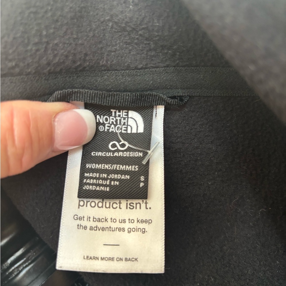 The North Face Women's Black Fleece - Picture 3 of 3